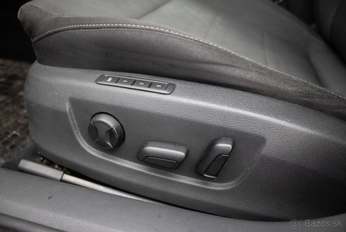 Škoda Superb Combi 1.6 TDI Ambition - 6