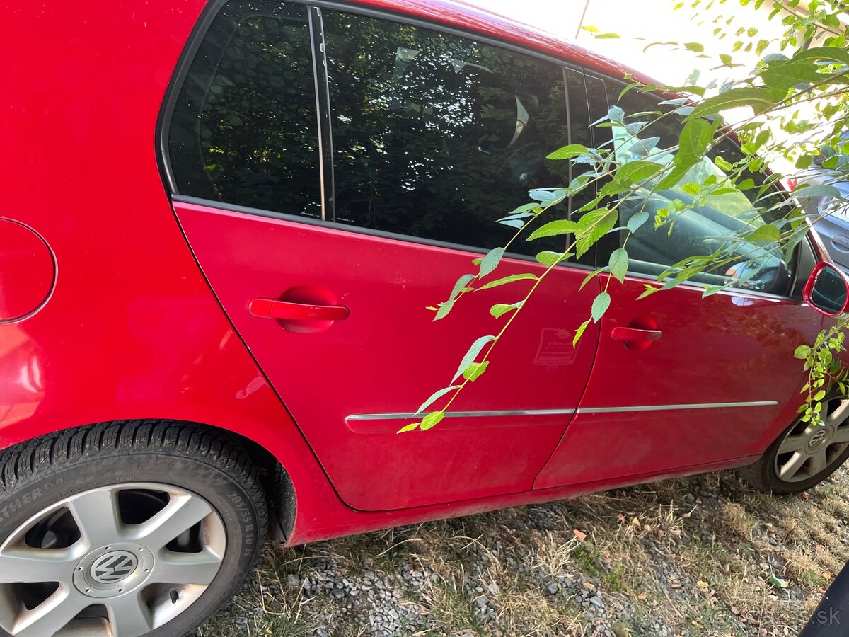 VW GOLF rok 2006, - 6