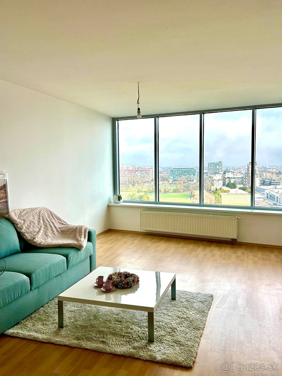 TOP ADRESA Veľký 2i.BYT V PROJEKTE TRI VEŽE S ÚŽASNÝM VÝHĽA - 6