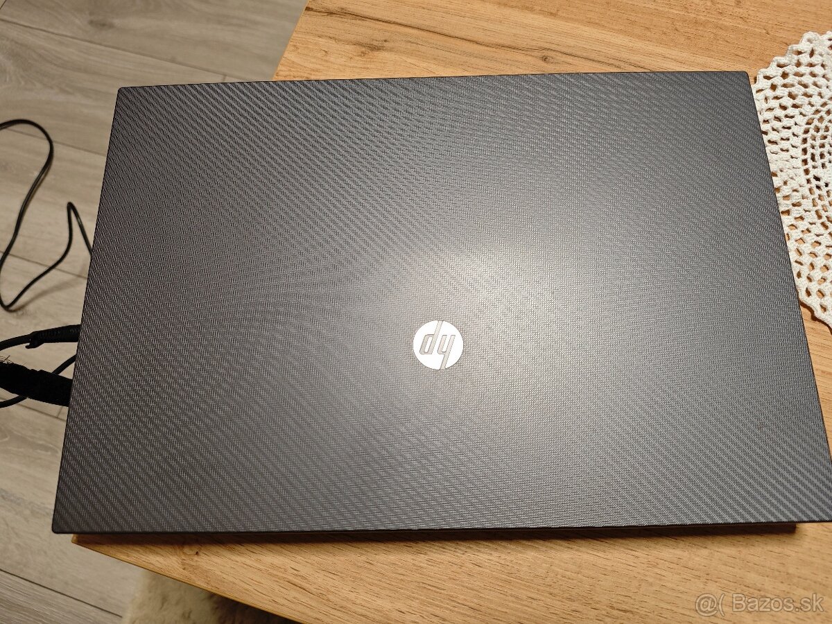 Predám notebook HP 620 - 6