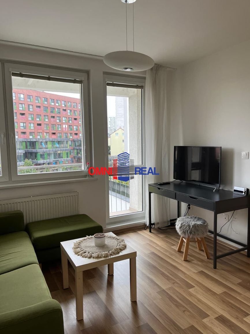 2 izb. byt, Košická ul., 4/10 - 2x loggia - 6