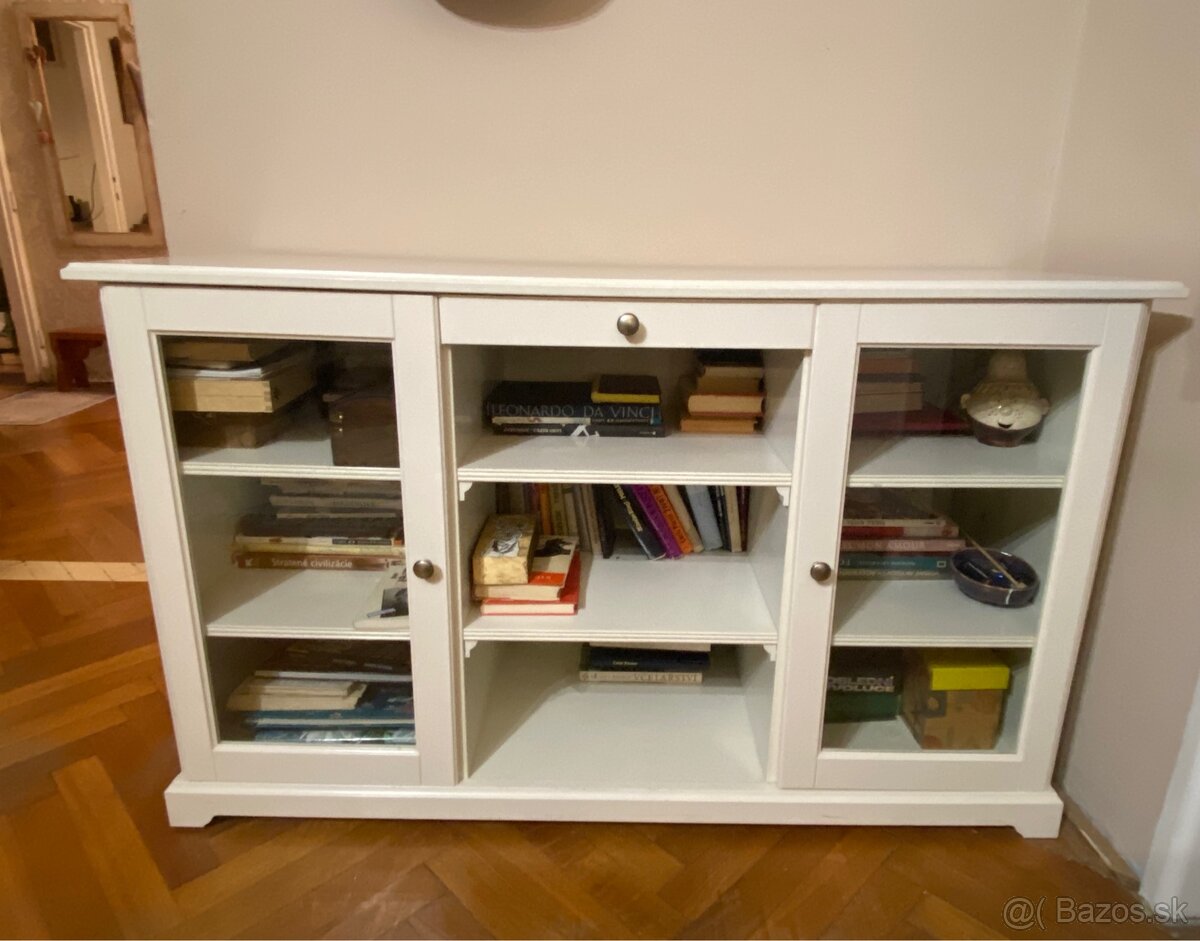 IKEA KOMODA LIATORP alebo Vitrína - zachovalá - 6