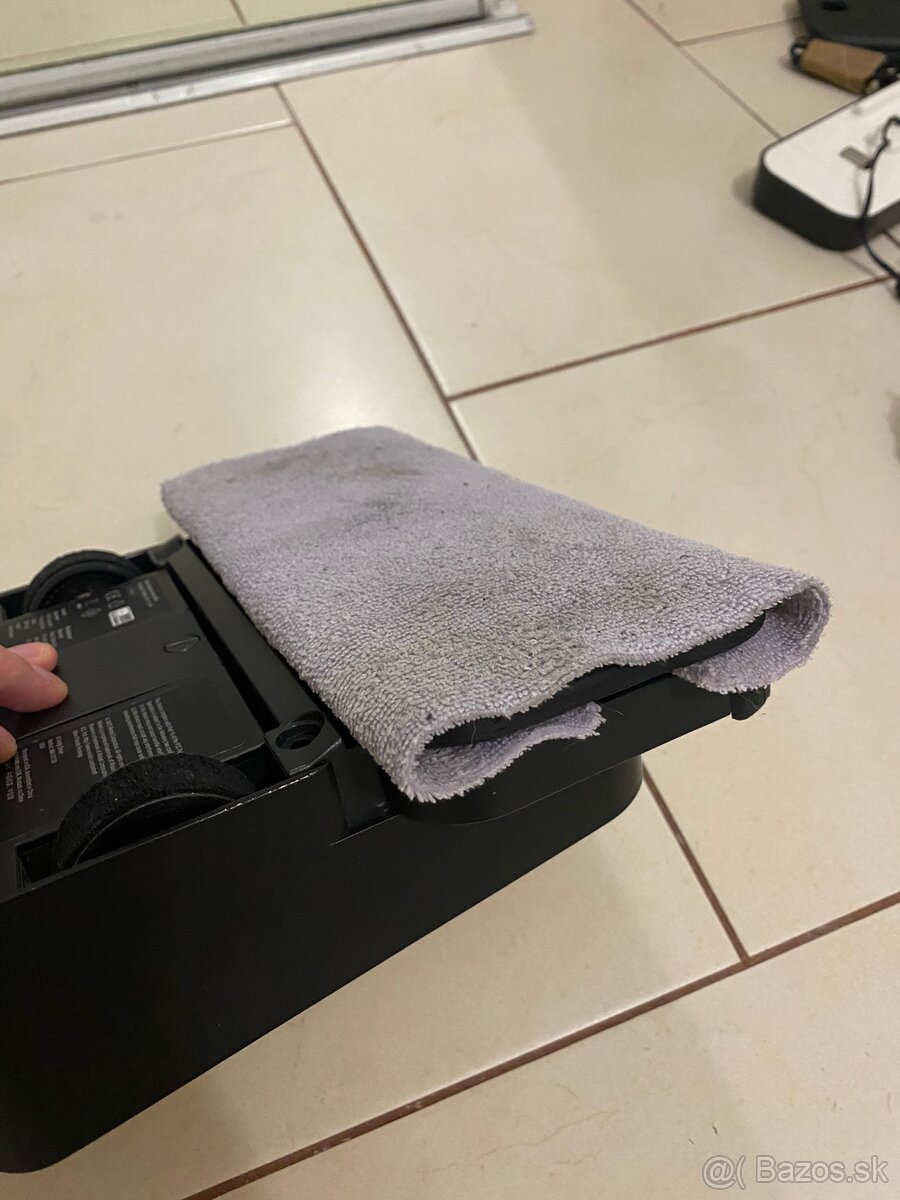 Robotický mop iRobot Braava 390t - 6