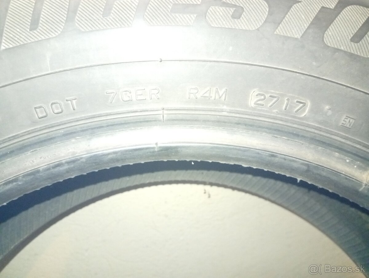 Bridgestone 215/60R17 96V - 6