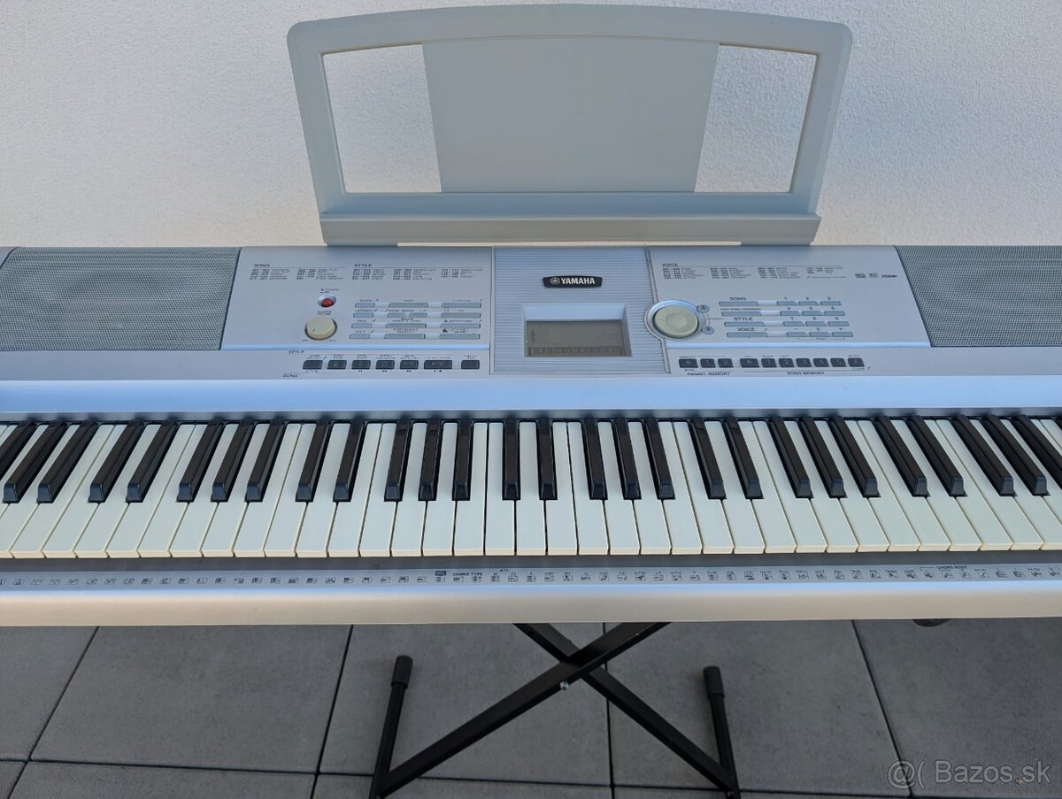 Keyboard Yamaha DGX 205 - 6