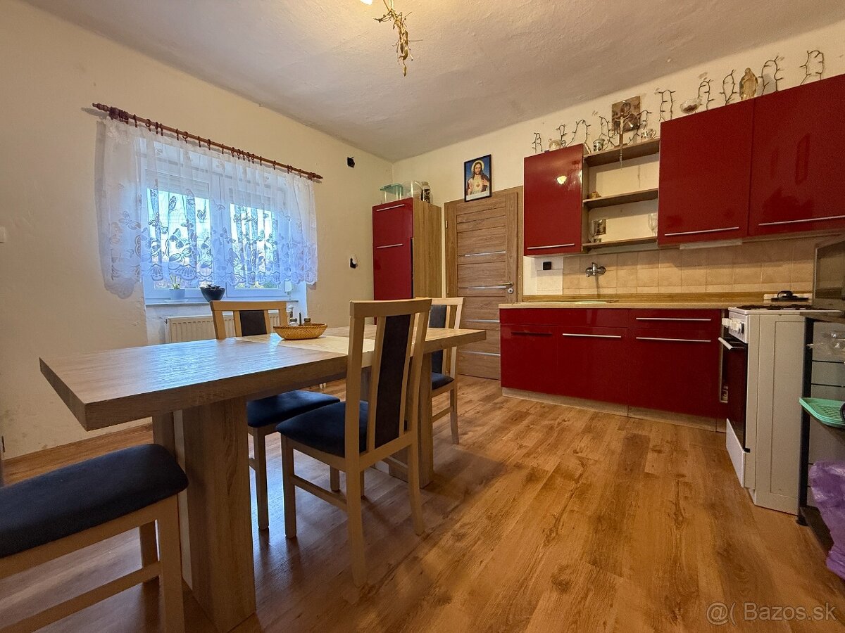 PREDAJ - RODINNÝ DOM - JEDĽOVÉ KOSTOĽANY - 6