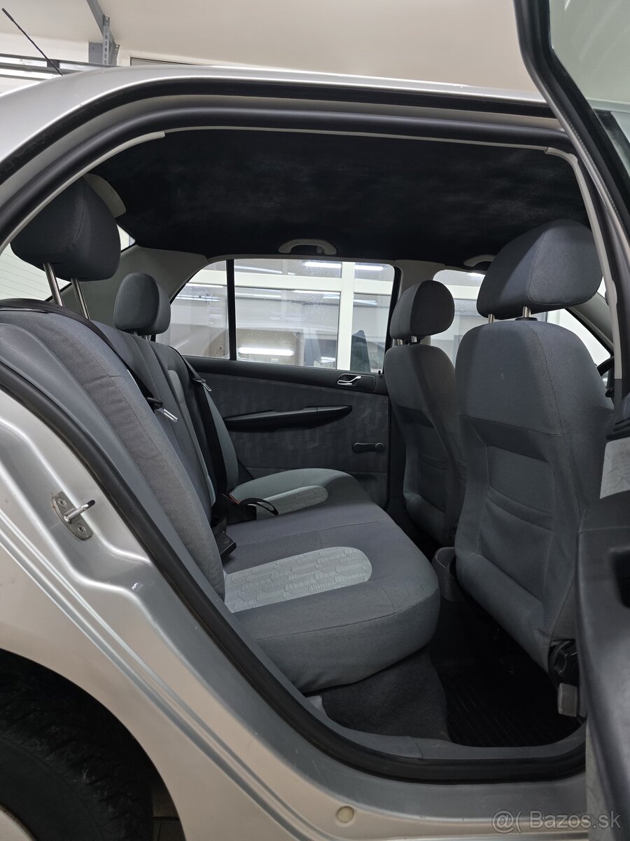 Skoda Fabia 1.4 16V - 6