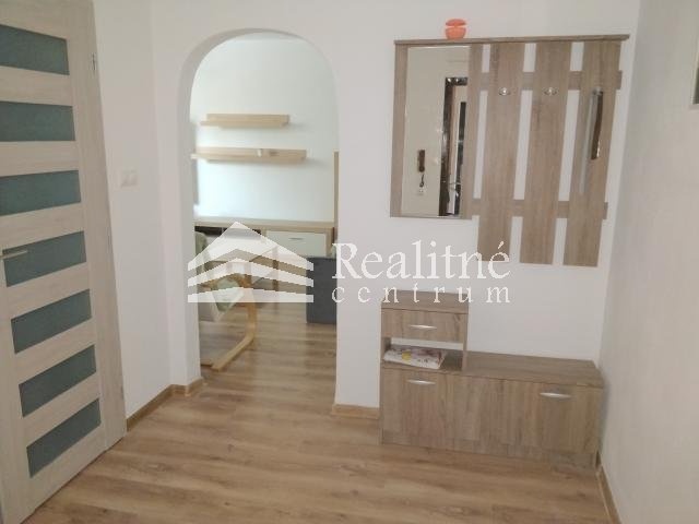 Prenajmeme zrekonštruovaný 2 izb. byt - 6