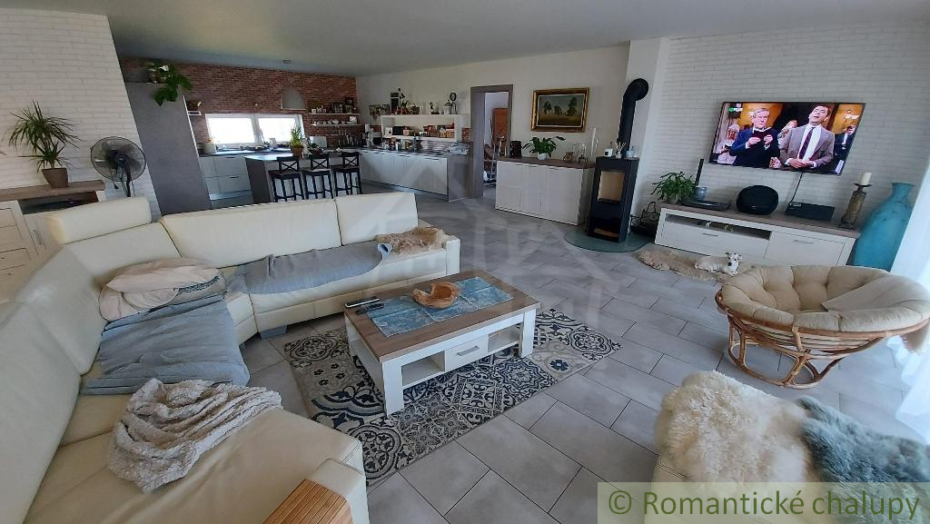 Exkluzívna usadlosť na bývanie, podnikanie, farmu, alebo a - 6