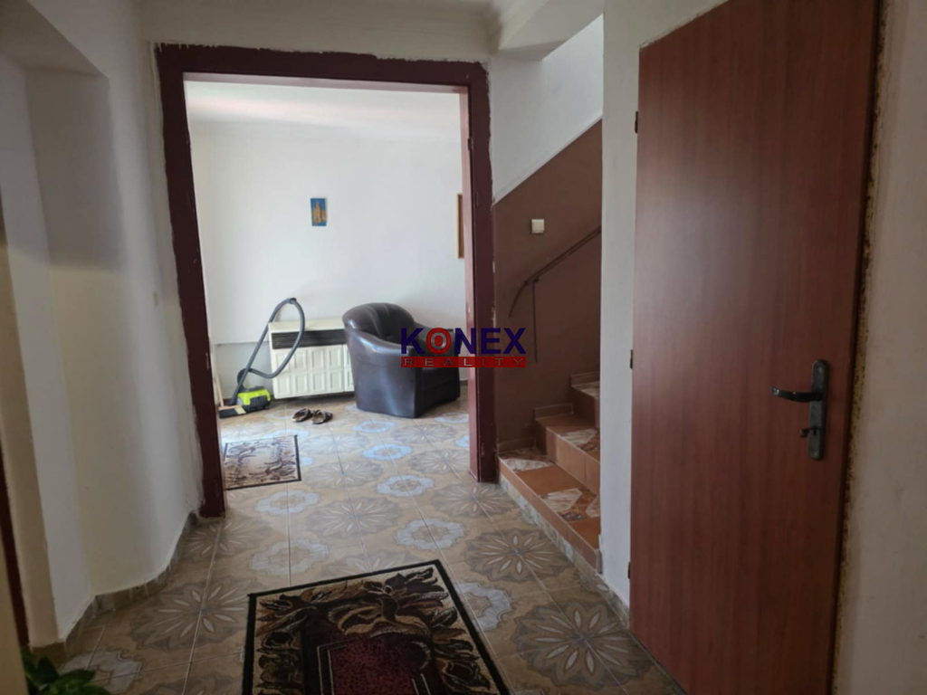 PREDAJ PRIESTRANNÉHO rodinného domu – VEĽKÝ HOREŠ - 6