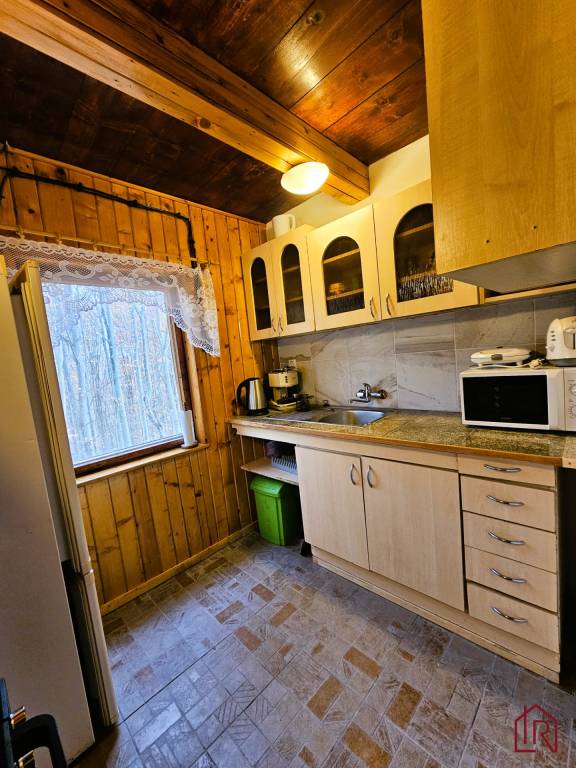 Predaj Chata Ružín – nad Bradanom, pokoj a čistý vzduch - 6