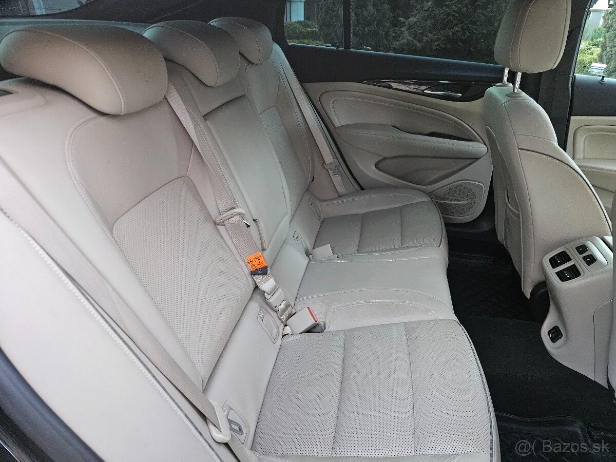 Opel insignia OPC Line 4x4 2.0 Biturbo - 6