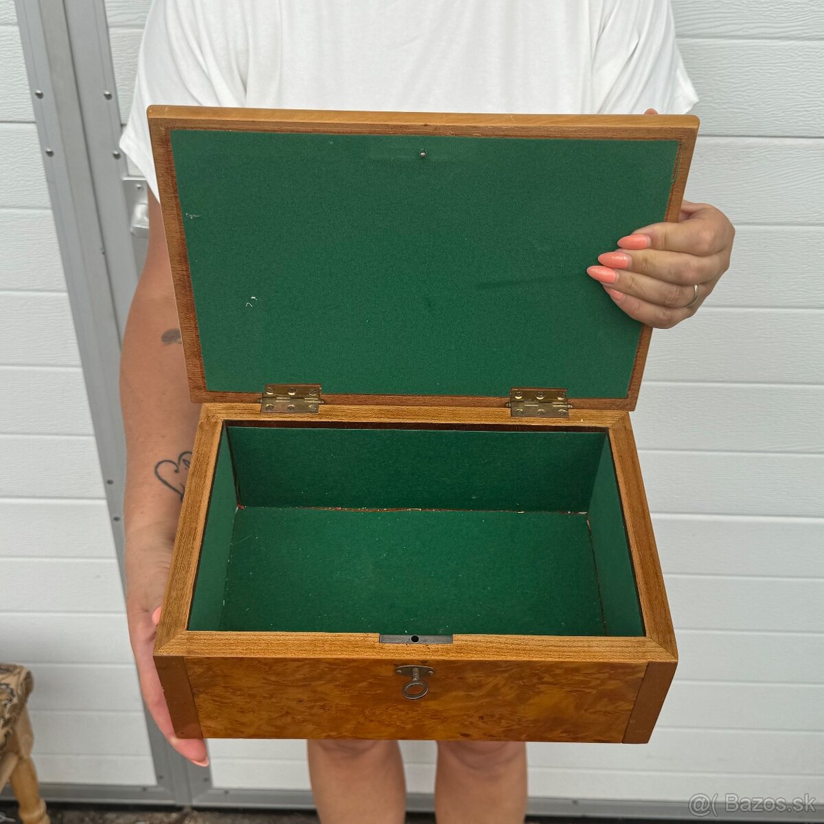 Starožitná velká šperkovnice – truhla s klíčkem - 6