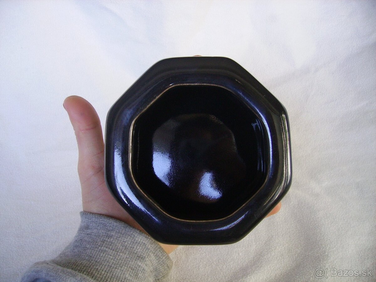 Keramické čierne črepníky na sukulenty a kaktusy - 6