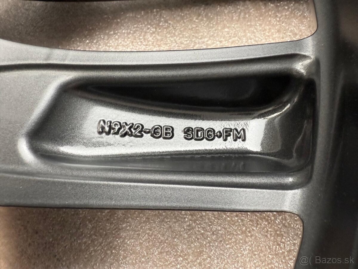 Originál zimní kolesa Range Rover Sport R22 - 6