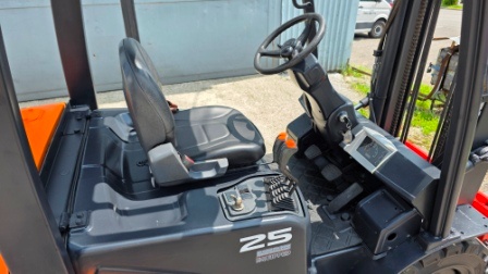 DOOSAN D25S-7 - 6
