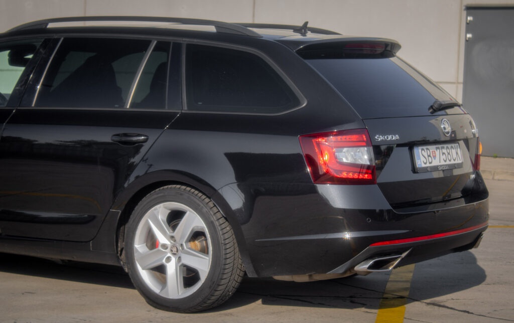 Škoda Octavia combi RS 2.0 TSI - 6