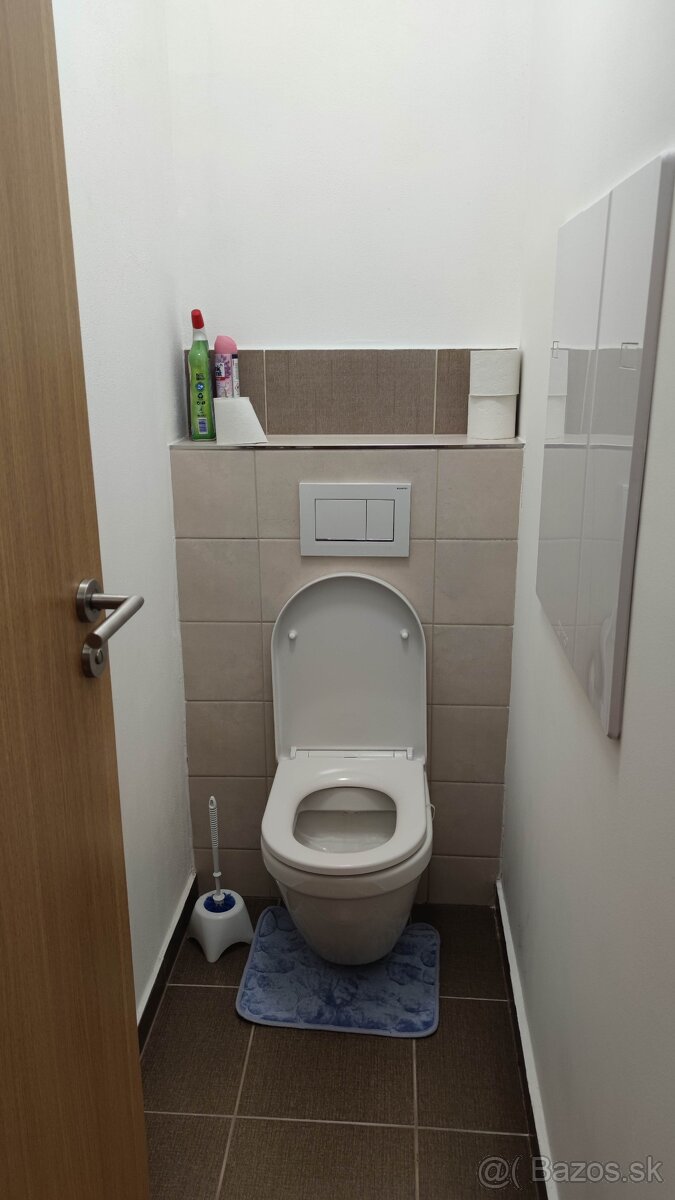 Spolubývajúca do samostatnej izby v Petržalke - 6