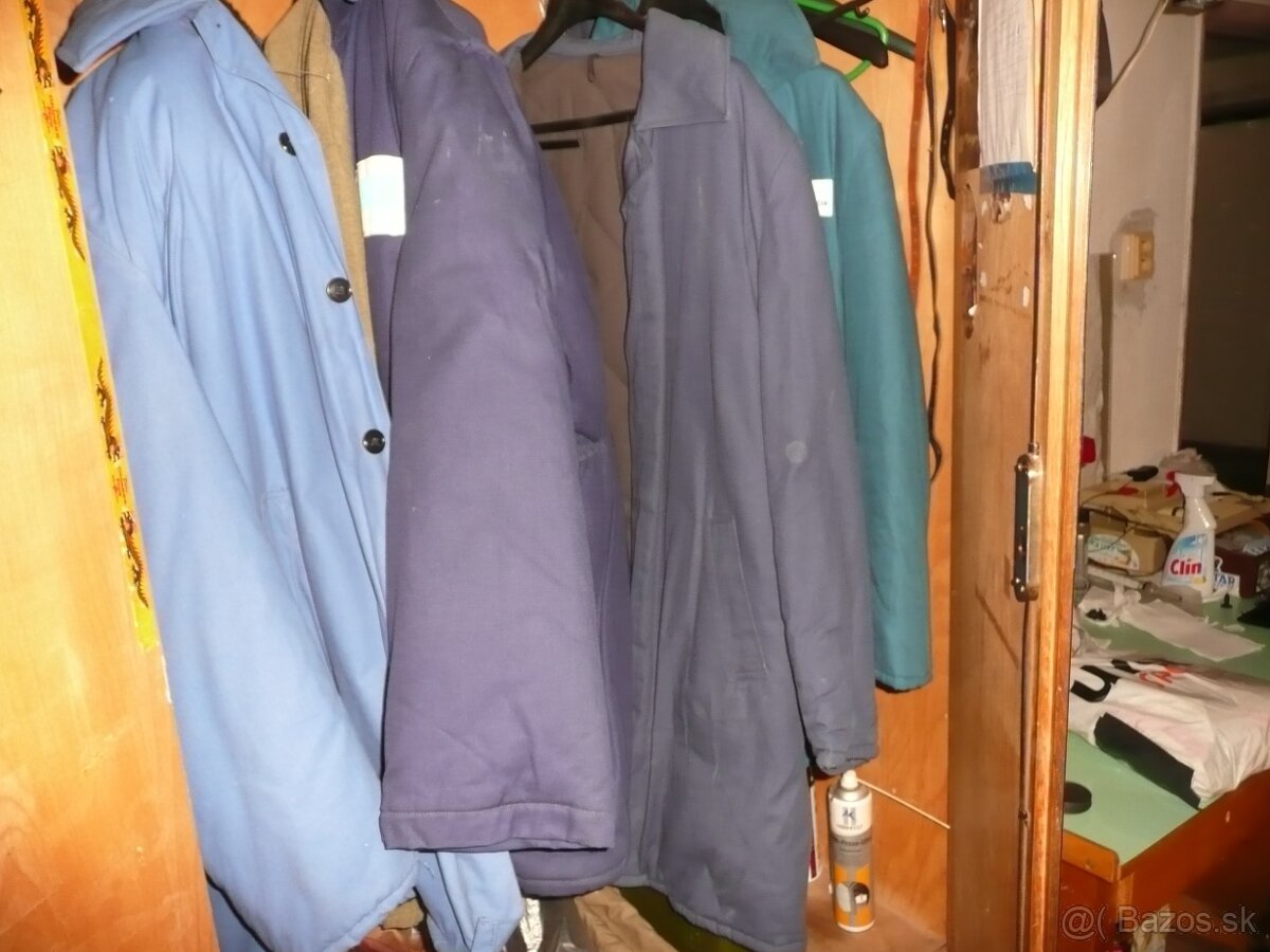 Držiaky rýn K/J/G, ako nové 8ks - 6e ks.monterky,prešiváky. - 6