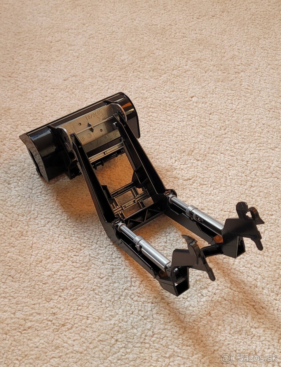 Celny nakladac pre traktory Bruder - 6