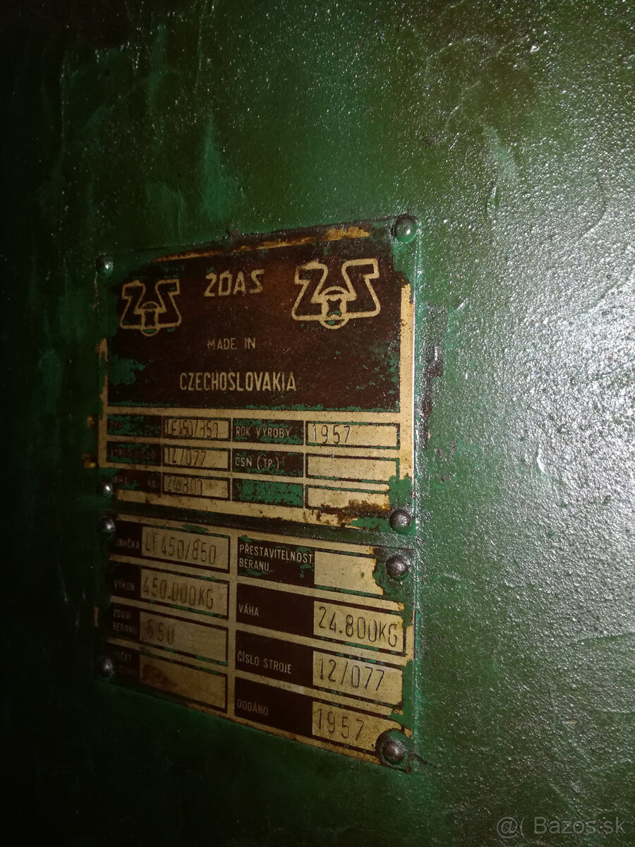 lis vretenovy, typ LF 450 - 850 - 6