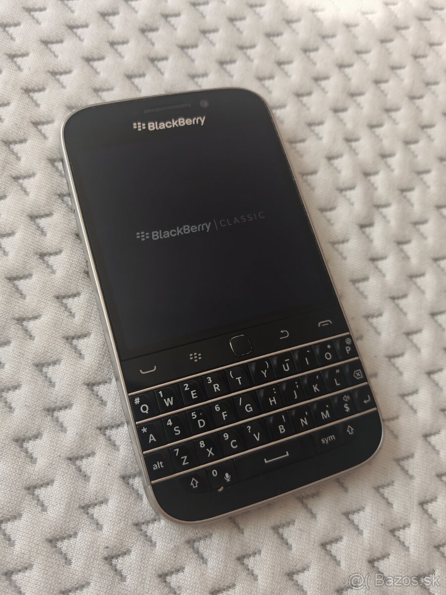 Blackberry Classic - 6