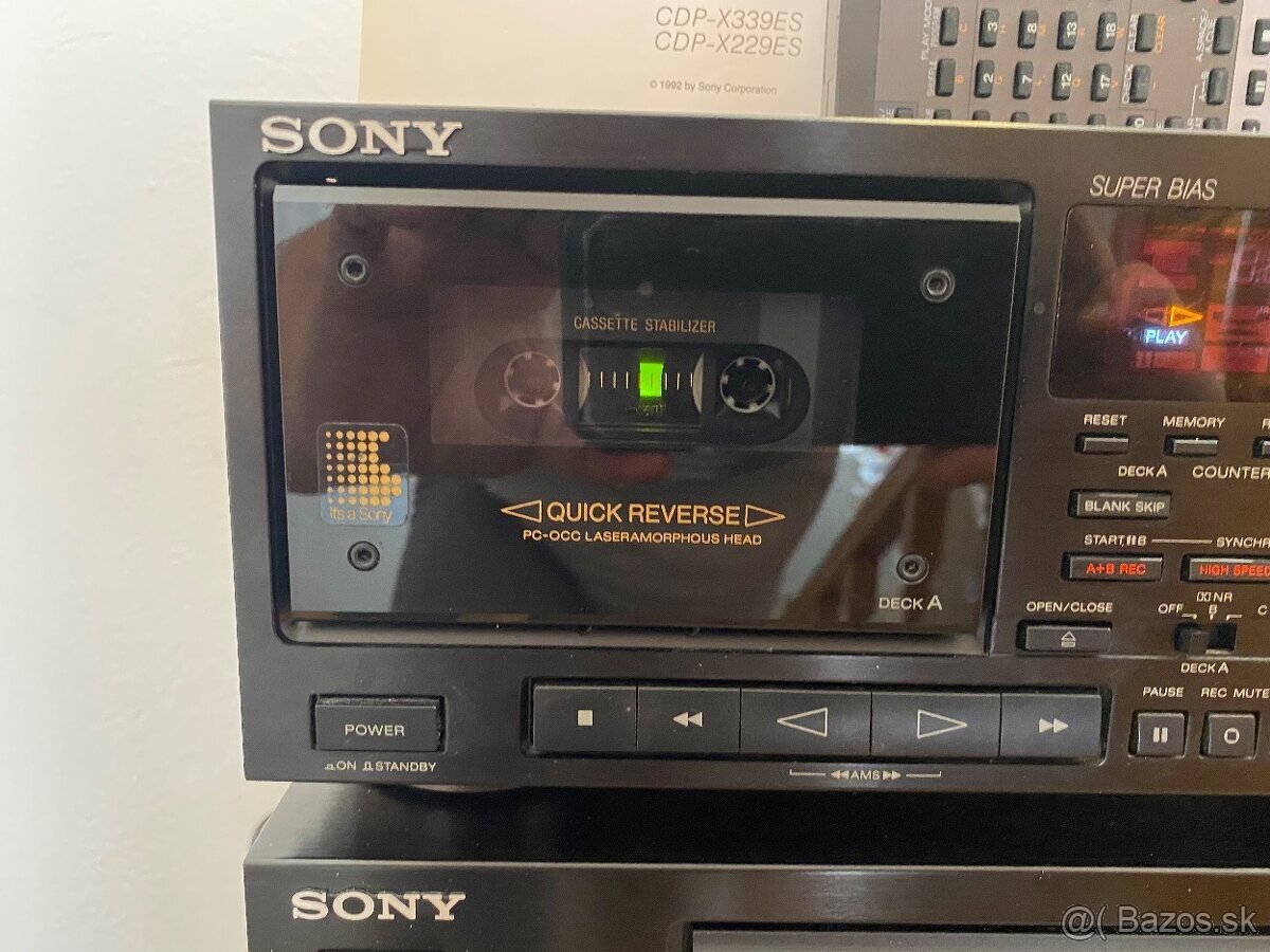 Predam 2 -kazetak a compact disc SONY ES - 6