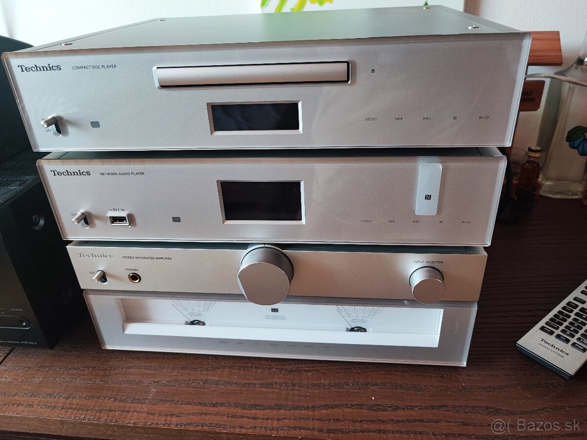 Technics C700 Series - 6