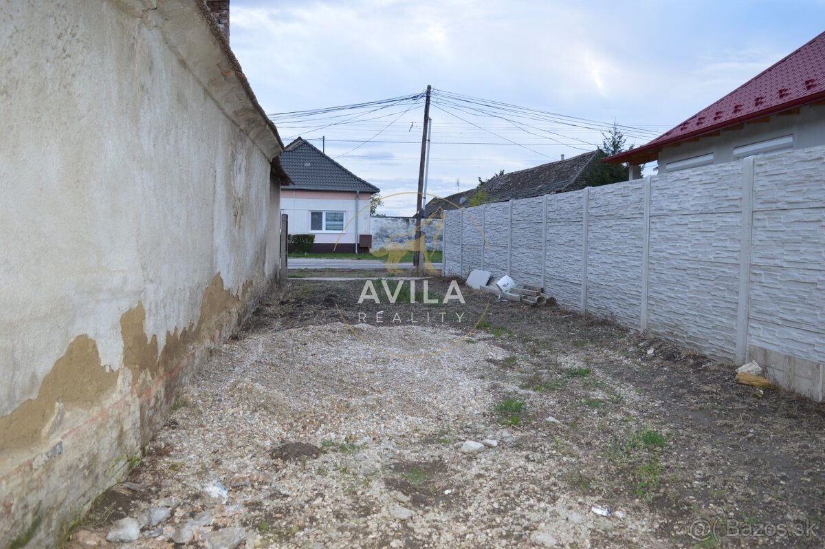 REZERVOVANÝ: zaujímavý stavebný pozemok 898m2 - Mostová - 6