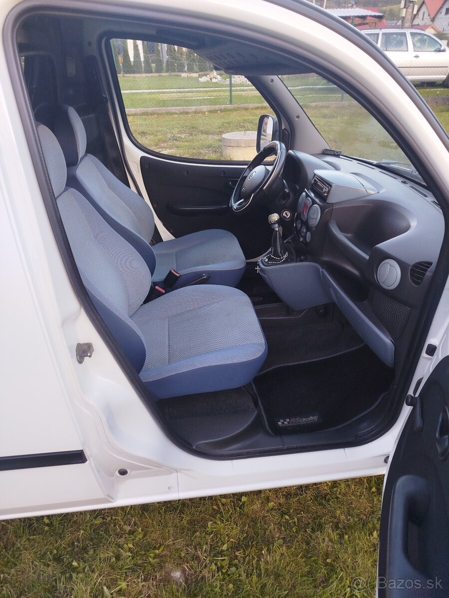 Fiat Doblo Cargo 1.3 JTD 51KW - 6