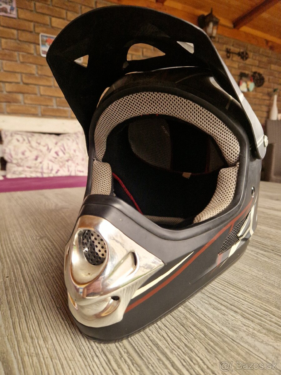 Longus DH BIKER helma - 6