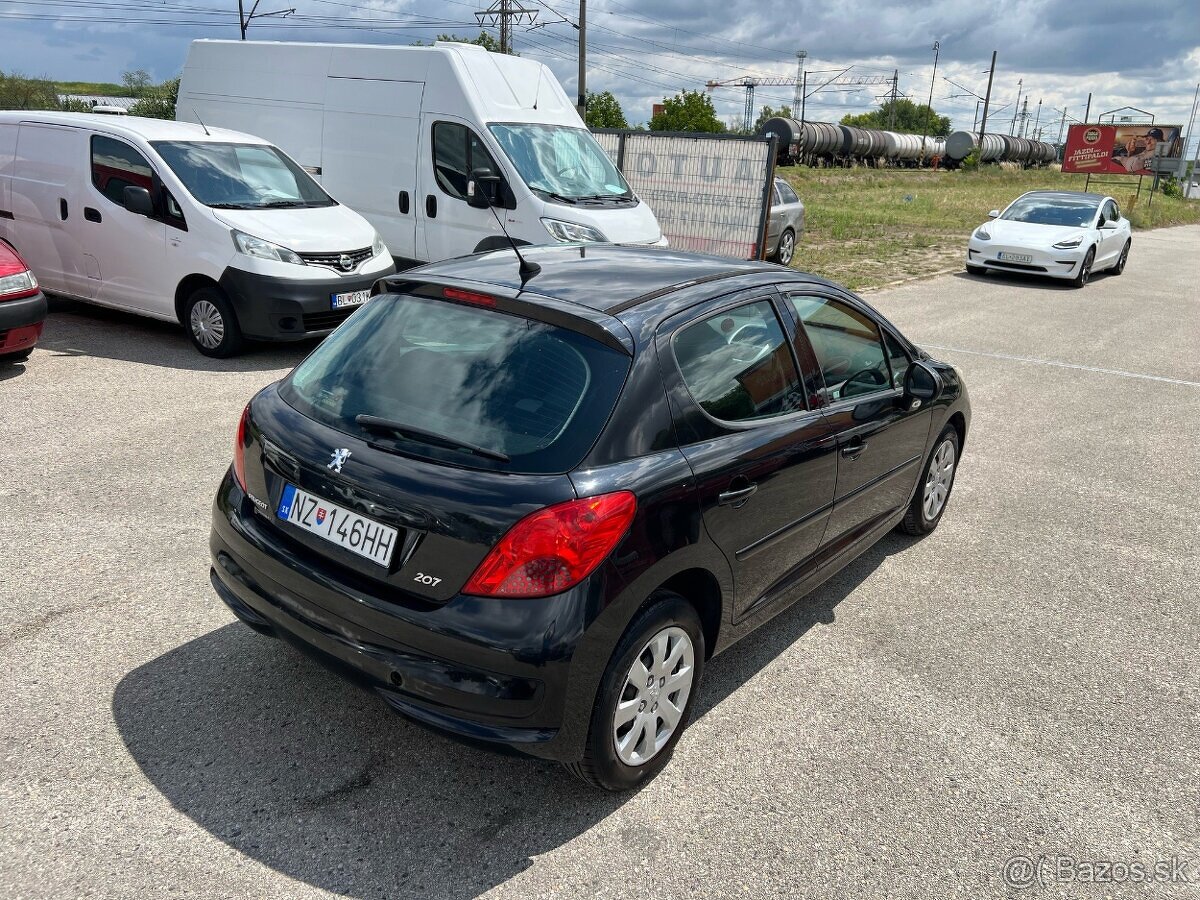 Peugeot 207 1.4 benzín, 70kW, MT/5, rok:08.2009. - 6