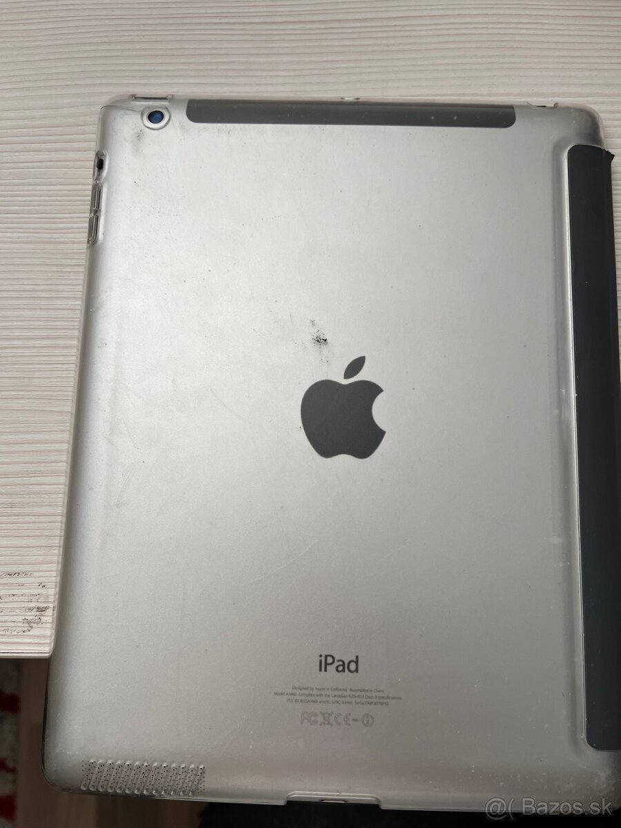 Apple iPad s Retina displejem 32GB Celluar MD526FD/A - 6