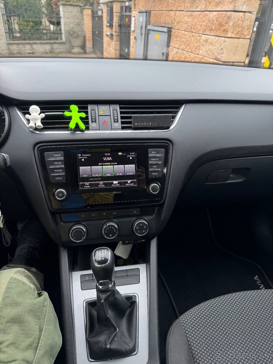 Predam skoda octavia - 6