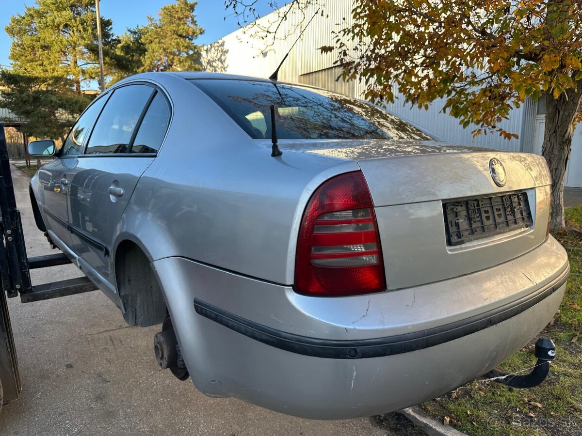Rozpredám na náhradné diely Škoda Superb I 1.9 TDI AWX 96kw - 6