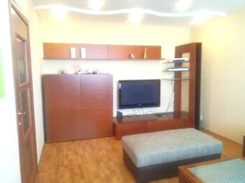 Veľký 3-izbový byt s balkónom, 78m2, Braniskova ul., centrum - 6