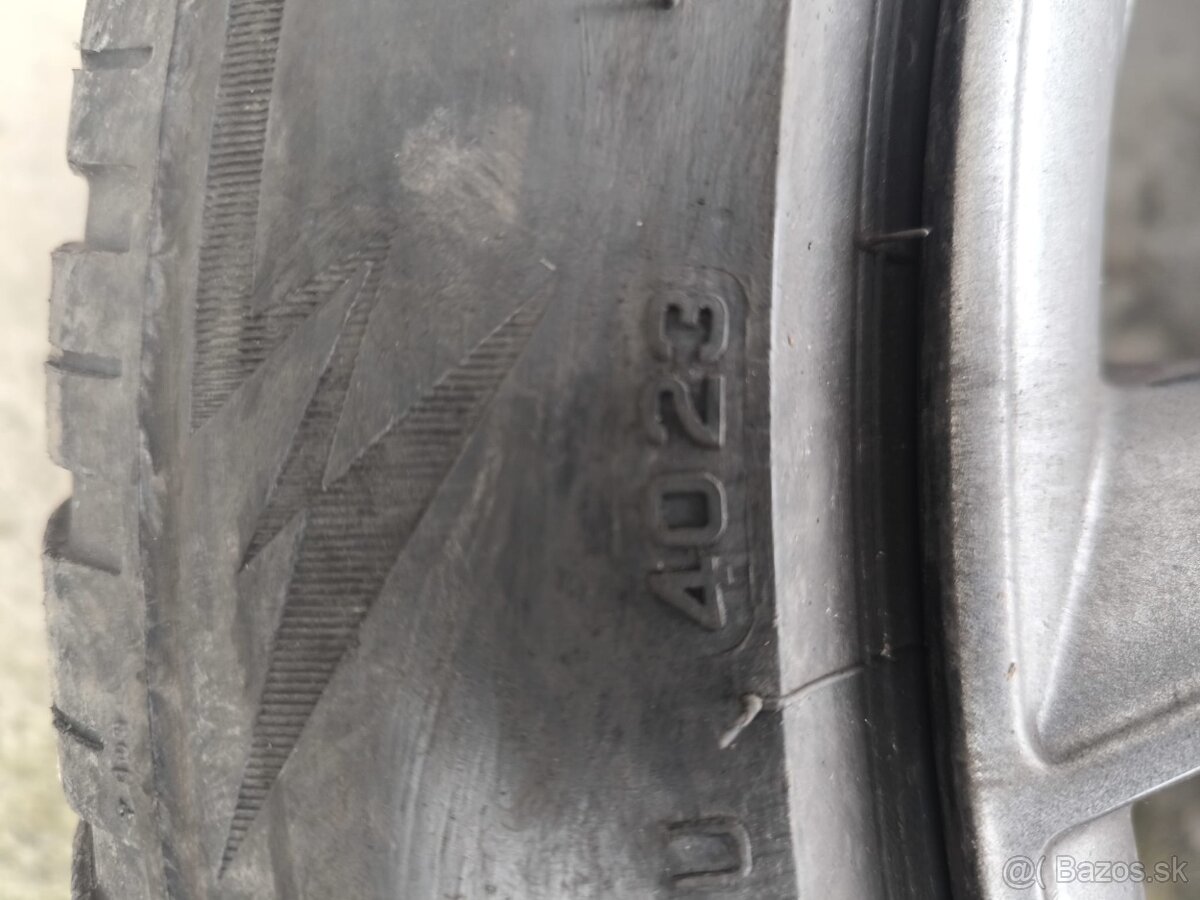 Zimny komplet 235/50 R19 - 6