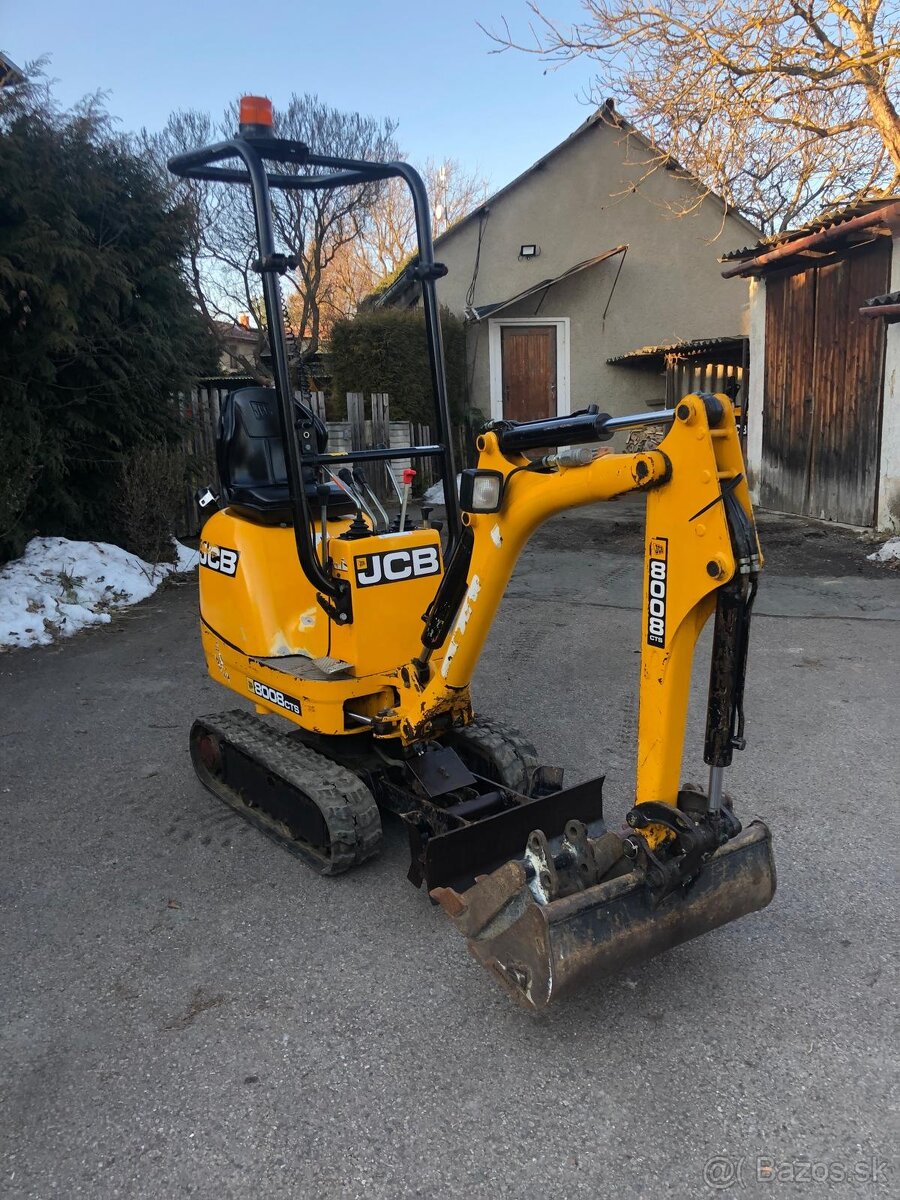 K prodeji JCB 8008 minibagr - 6