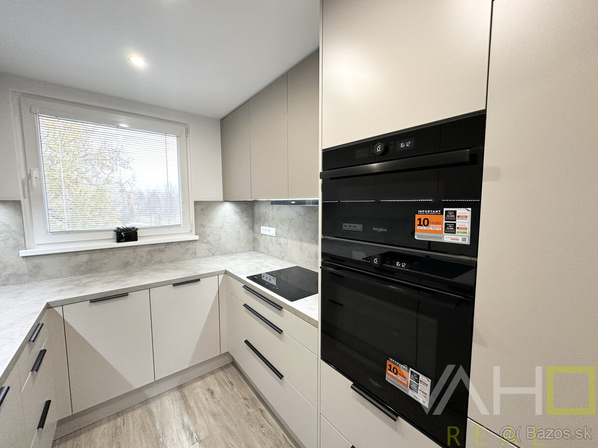 NA PREDAJ: Štýlový, kompletne zrekonštruovaný 3-izbový byt n - 6