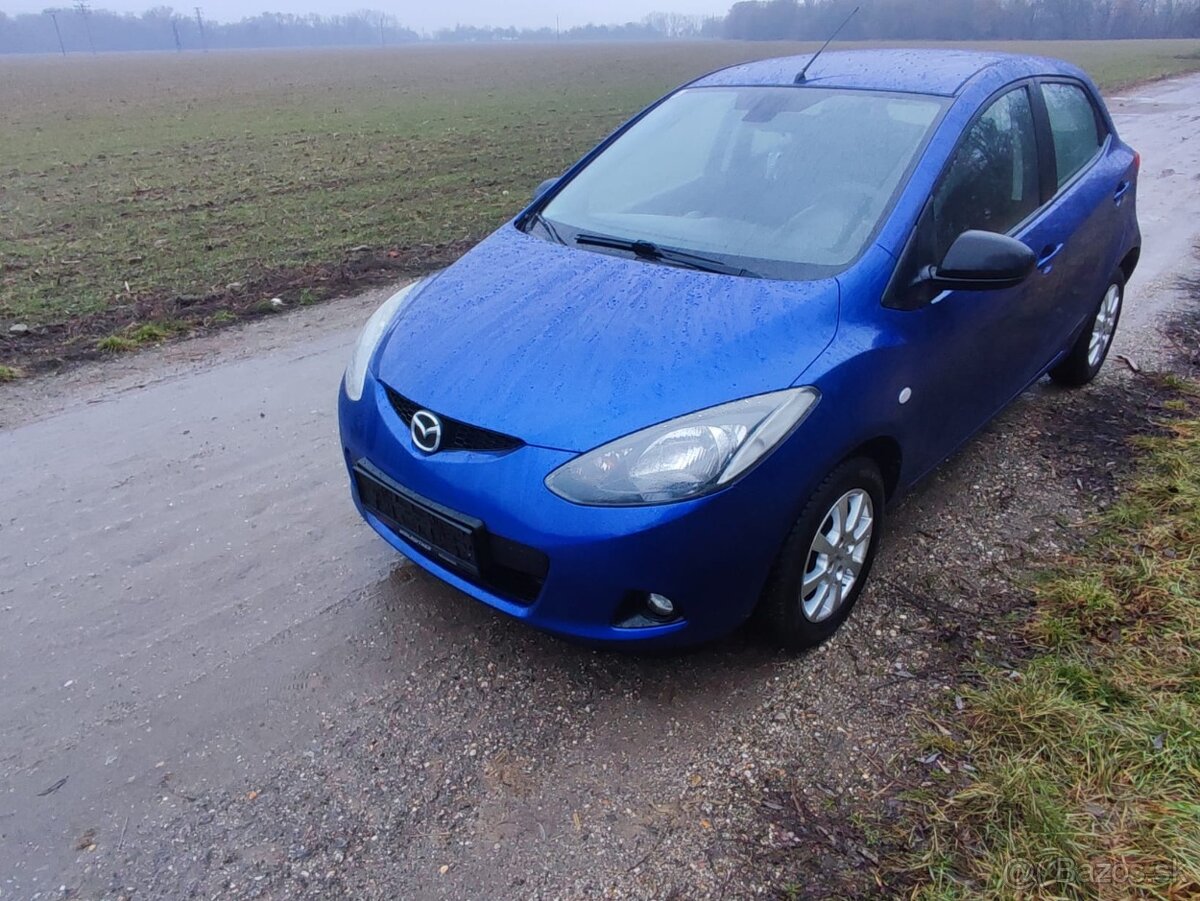Predám mazda 2 1.5benzin 5dver. - 6