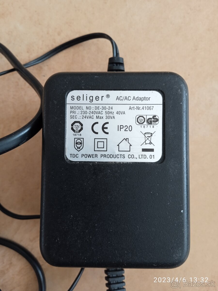 Transformátory, nabíjačky, adaptéry - 6