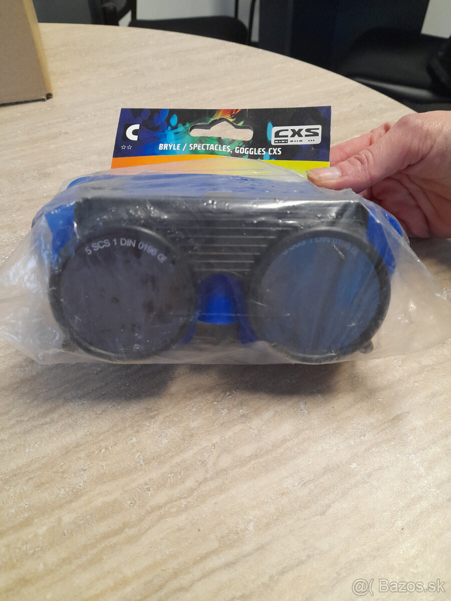 PREDAJ - pracovné náradie, pomôcky a oblečenie - 6