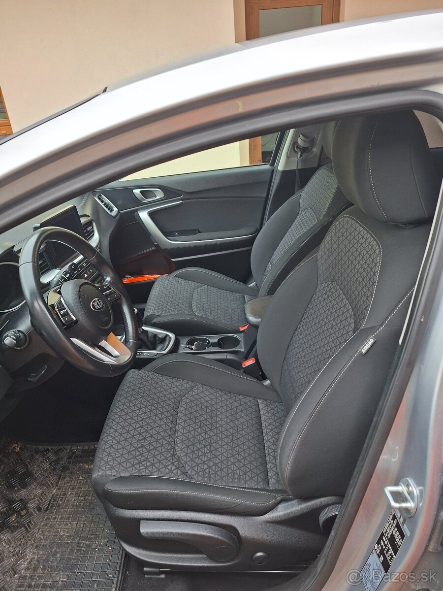 Kia ceed 1,6 crdi r.v.2019 - 6