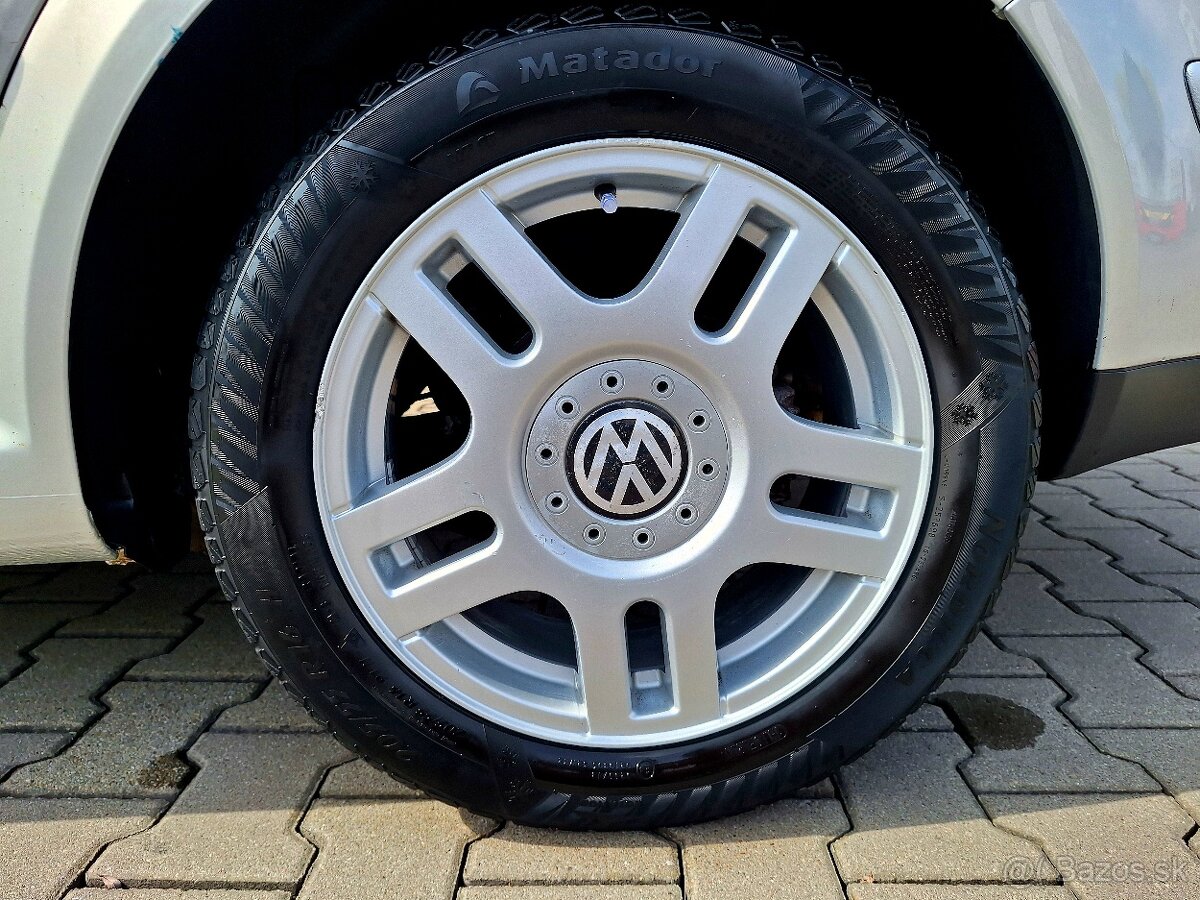 VOLKSWAGEN BORA 1.9 TDI - 6