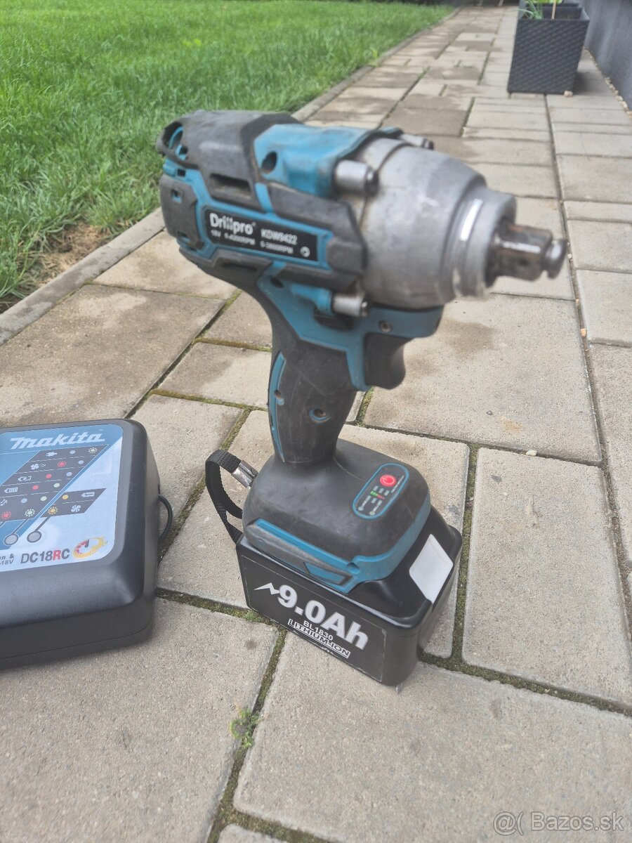 Rázový uťahovák ( Makita ) DrillPro - 6