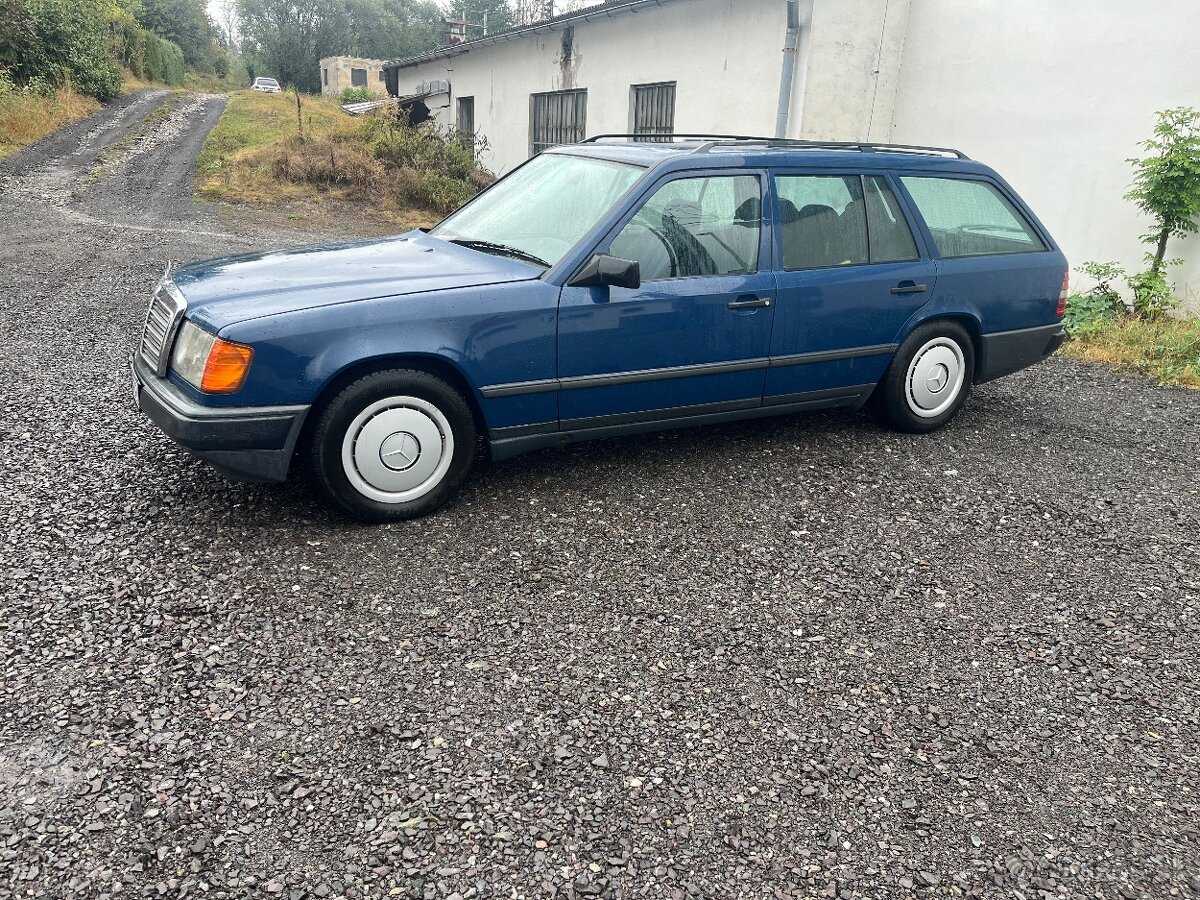 Mercedes benz w124 300d - 6