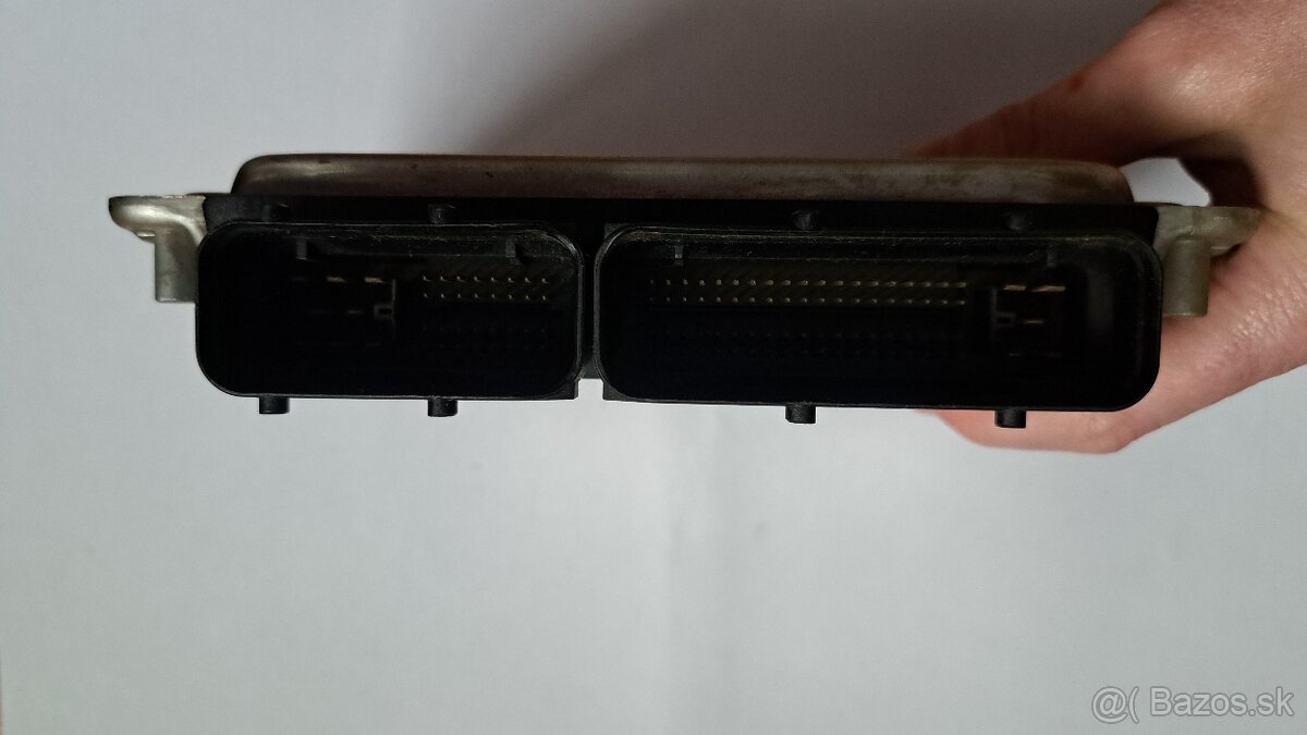 Riadiaca jednotka 038 906 012 HA - 6