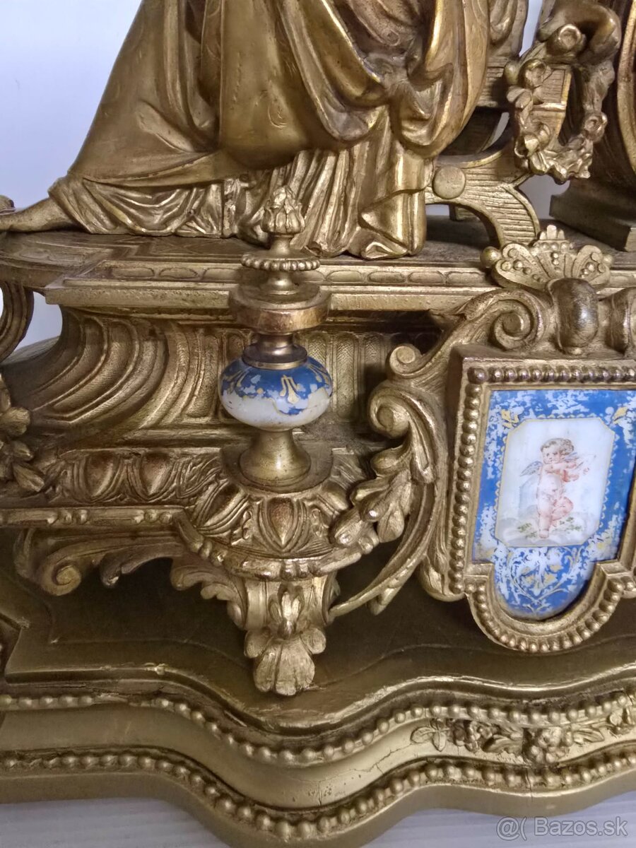 Krásne figurálne hodiny a svietniky - 6