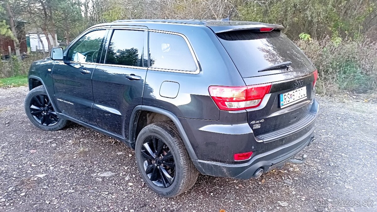 Jeep Grand Cherokee 3.0 - 6