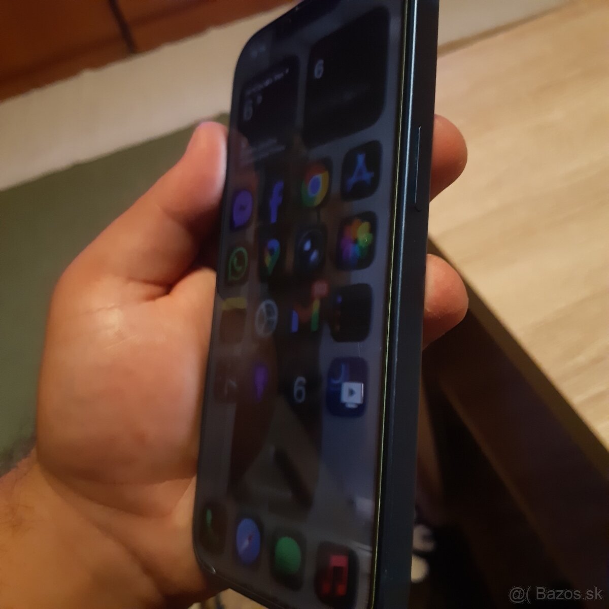 Predám iPhone 13 128gb Modrý - 6